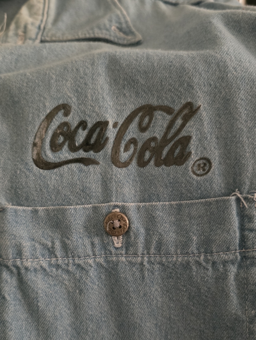 Coca Cola Men's 100% Cotton Blue Denim Shirt Size:L - Picture 9 of 10